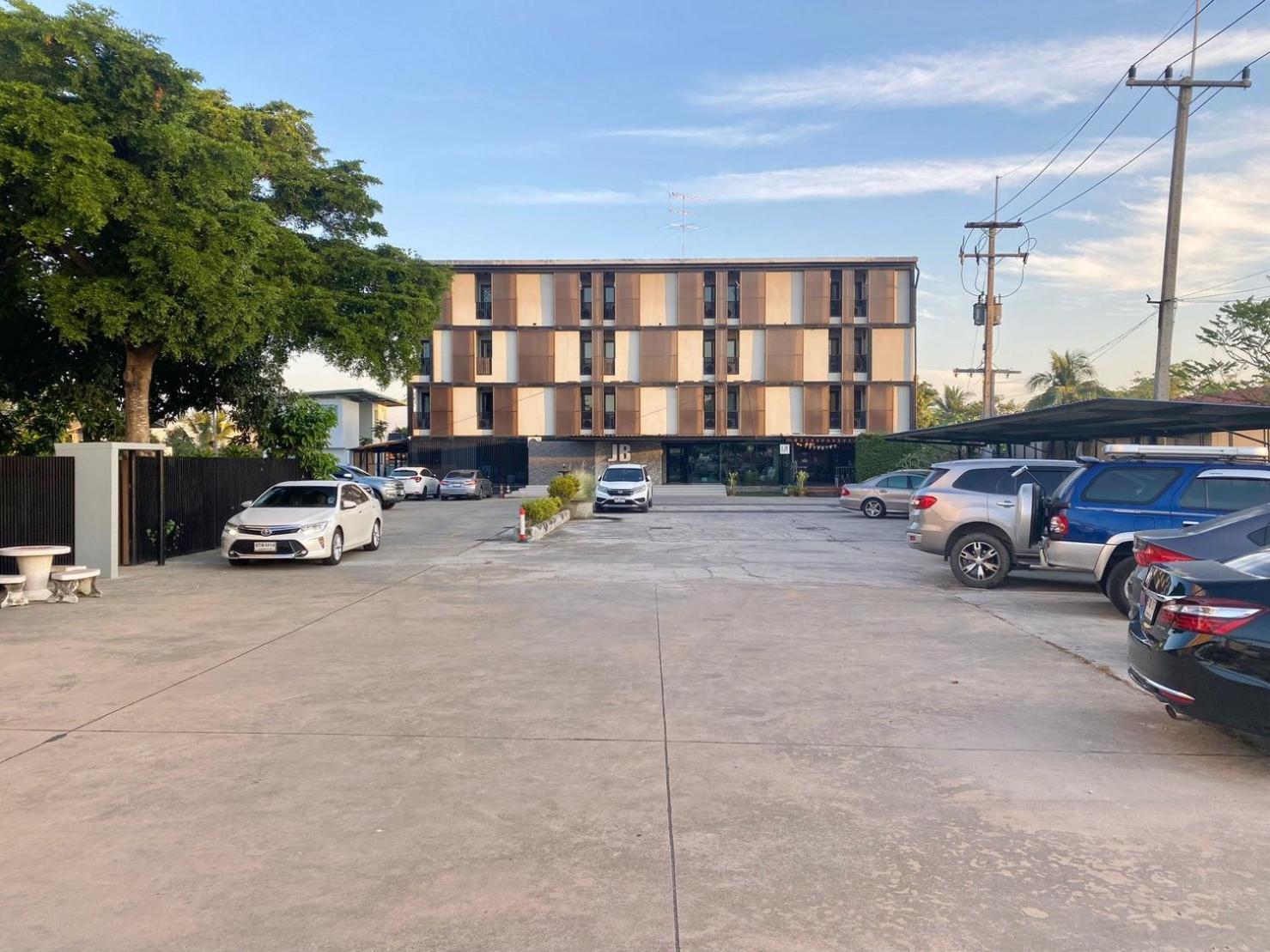 JB Place Nakhon Pathom Exterior foto